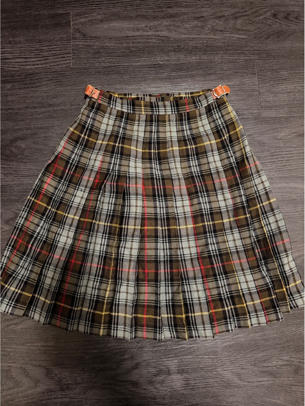 Vintage 70s Pure New Wool Scottish Plaid Kilt Skirt 2